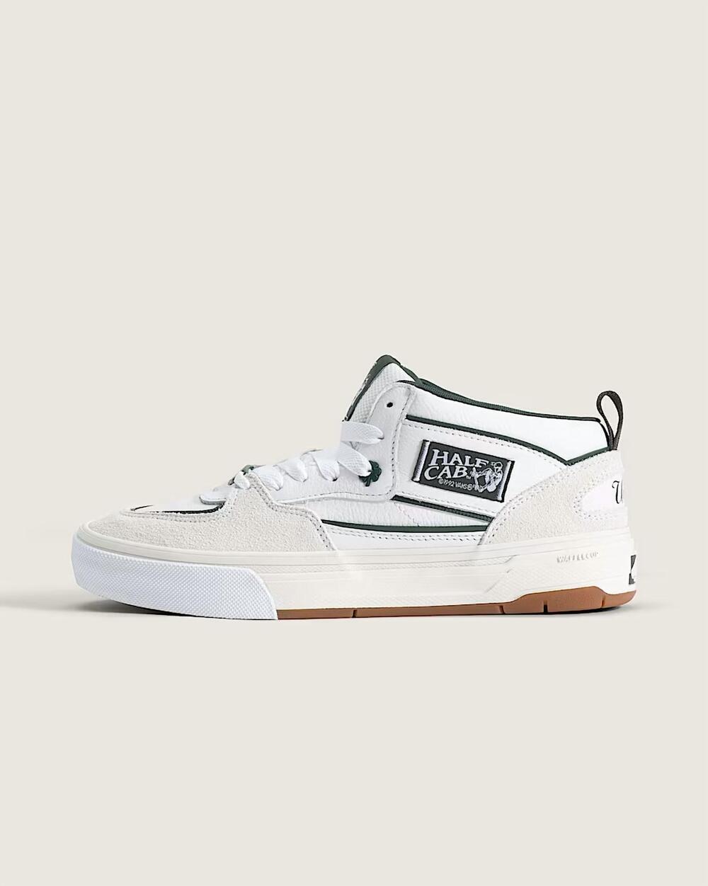 NEW VANS men's skate half cab wafflecup una sneaker in white/green-gum